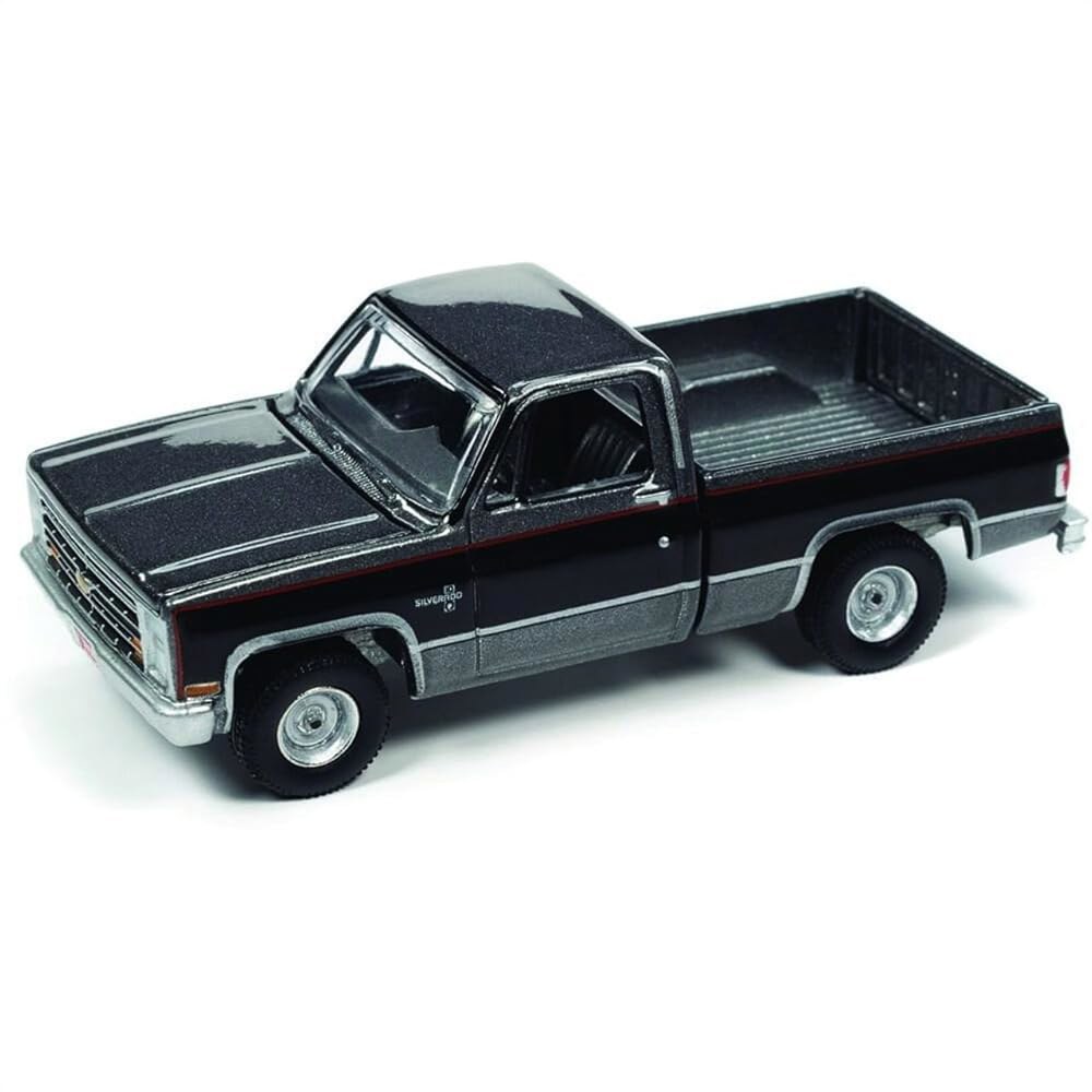 Auto World 64362-AWSP101 B 1987 쉐보레 한정판 메트 머슬 모델 & 실버라도 1/64 트럭 다이캐스트 블랙 카 픽업 사이드 그레이 R10 플릿 - 상품 이미지