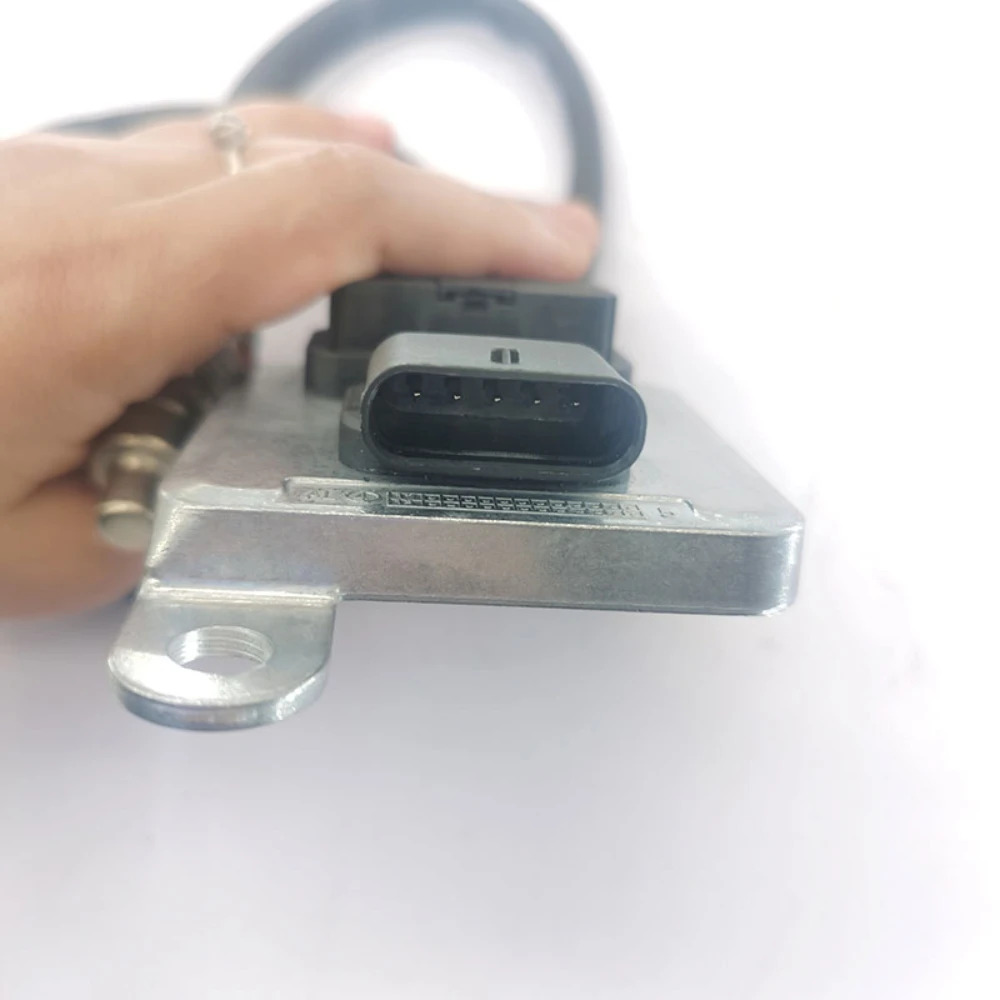 메르세데스-벤츠호환 자동차 부품질소 산소 센서 12v A0009053606 5WK96682F A 000 905 36 06 5W9 6682F