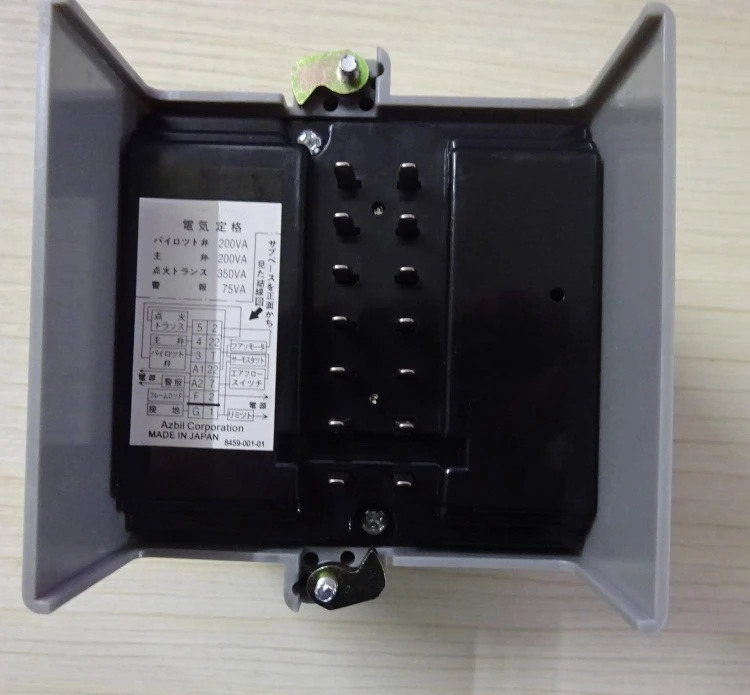 R4750B220-2 연소 안전 컨트롤러 FSG50  R4750B 화염 제어기