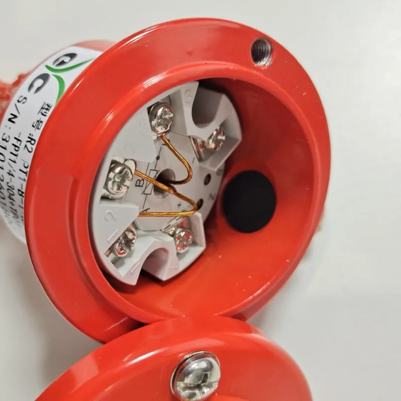 EYC 온도 변환기 0-400도 4-20MA 파이프 직경 6MM 길이 700MM FPT1/4 나사부품