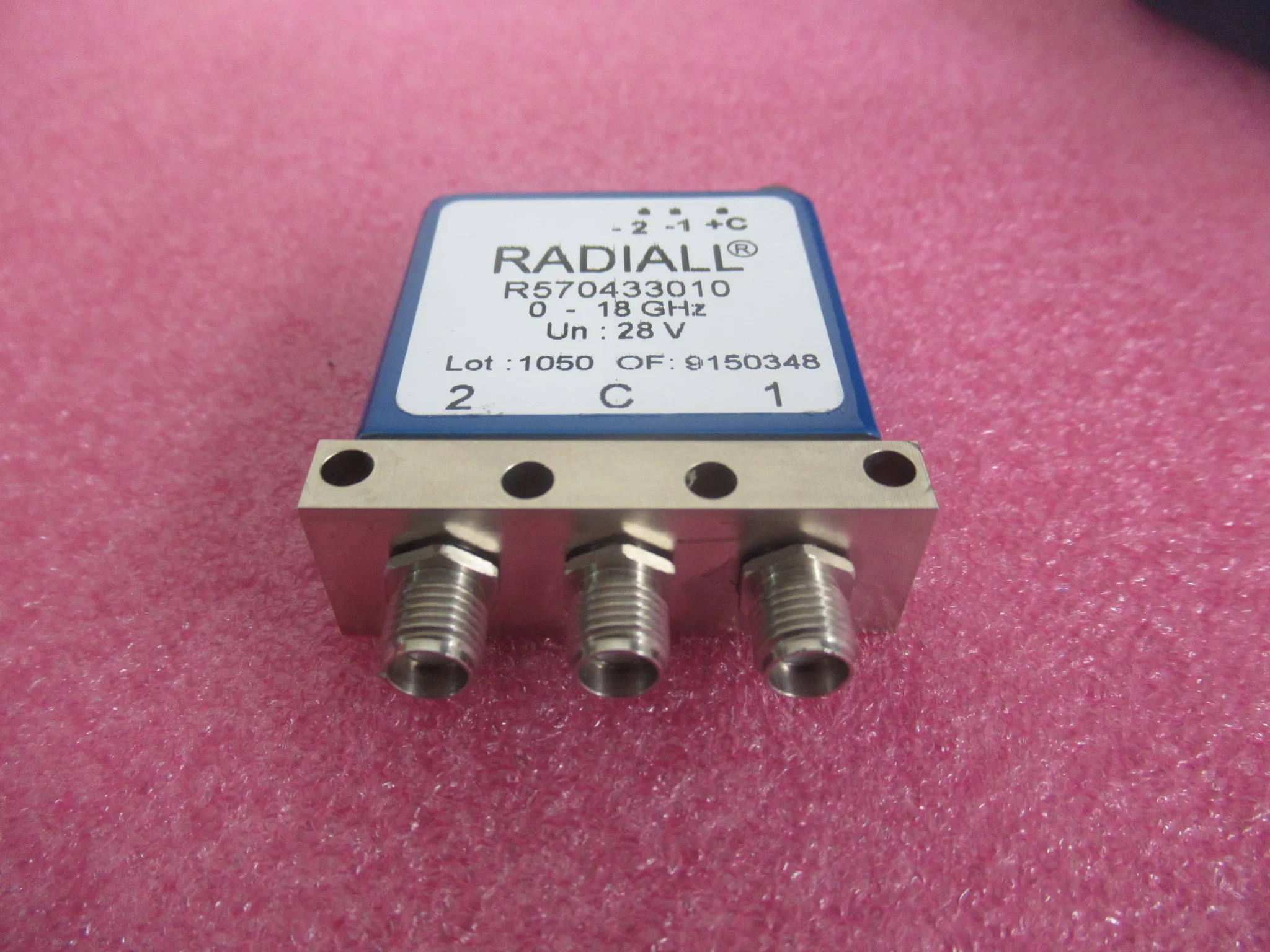 Radiall R570433010 DC-18GHz SPDT 28V 12V RF 마이크로파 동축 스위치