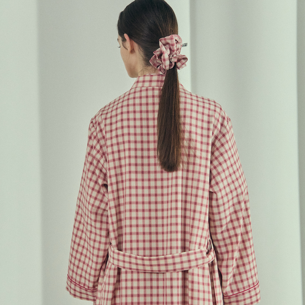 [w] 카로 라운지 체크 롱슬리브 로브 이미지 8