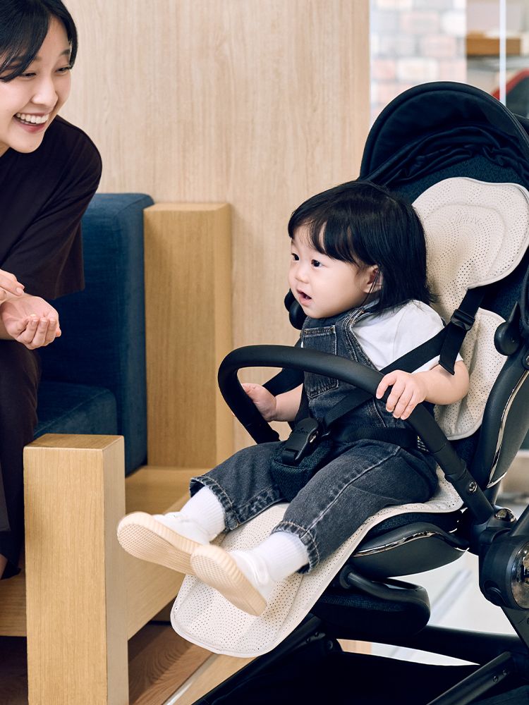 [1+1]폴레드 에어러브5 마카롱 무선리모콘 통풍 쿨시트 유모차 카시트 라이너 (보조배터리 미포함) - 상세 이미지 5