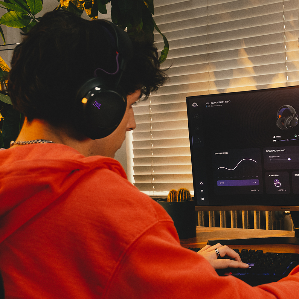 삼성공식파트너 JBL QUANTUM650 퀀텀 유선 무선 겸용 게이밍 헤드셋 - 상세 이미지 2