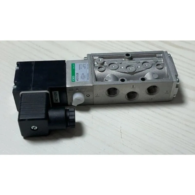 CKD 솔레노이드 밸브부품 4F210-08-AC220V/DC24V 4F220/4F230/4F240-08-DC24V