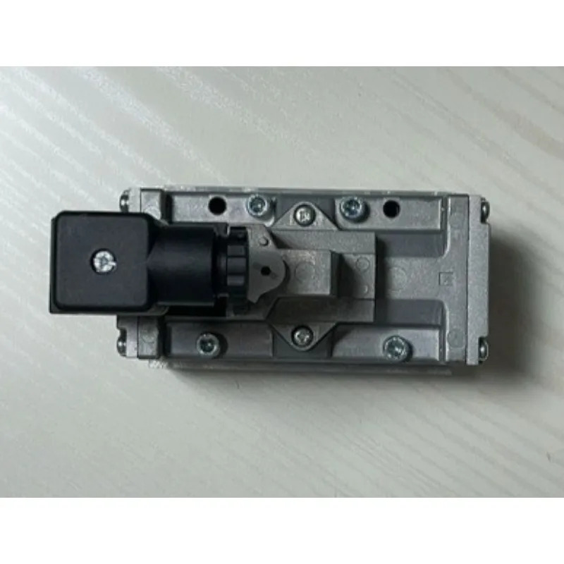 블리스터 솔레노이드 밸브부품 4F510-10/15-DC24V 4F510-15-4F520-10/15-AC220V