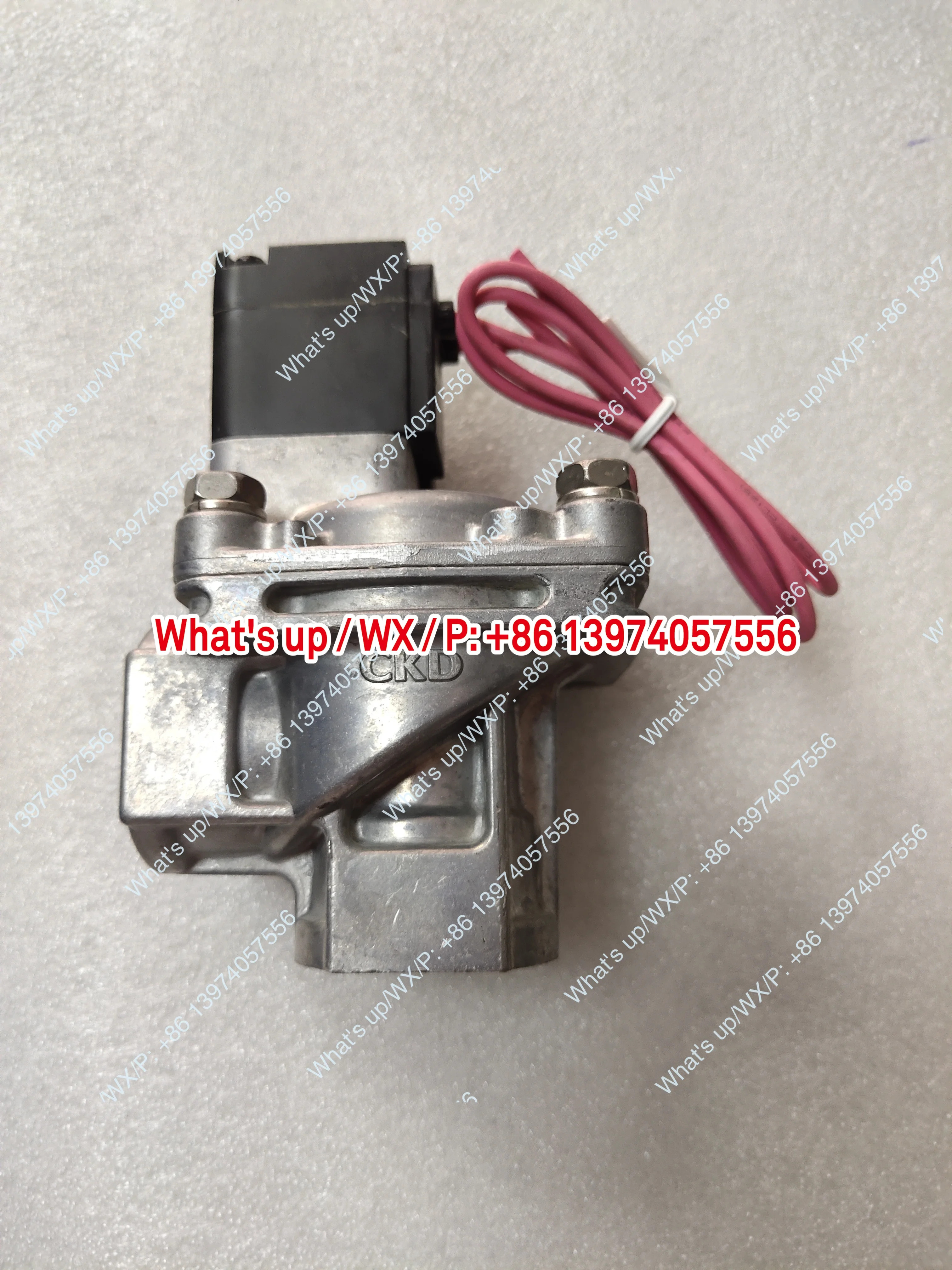 PDV3-20AX245 PDV3-20A-2C-220V PIP-312001 CKD 솔레노이드 밸브