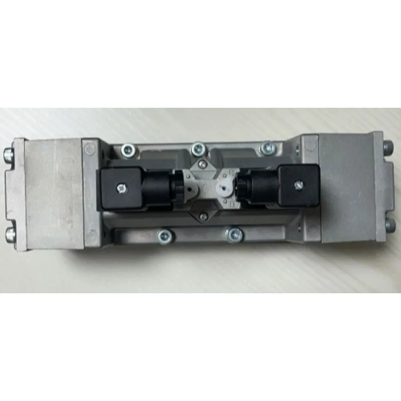 CKD 솔레노이드 밸브부품 4F710-25-AC220V-DC24V 4F720/4F730-25-DC24V-AC220V