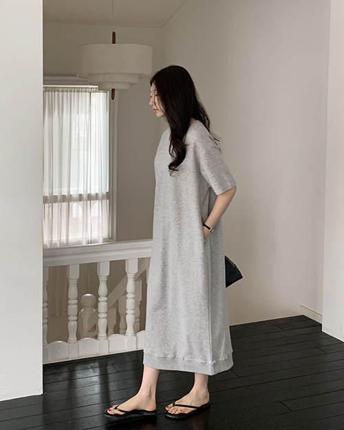 데일리룩 루즈핏맨투맨 원피스코디 봄여름패션 스타일팁