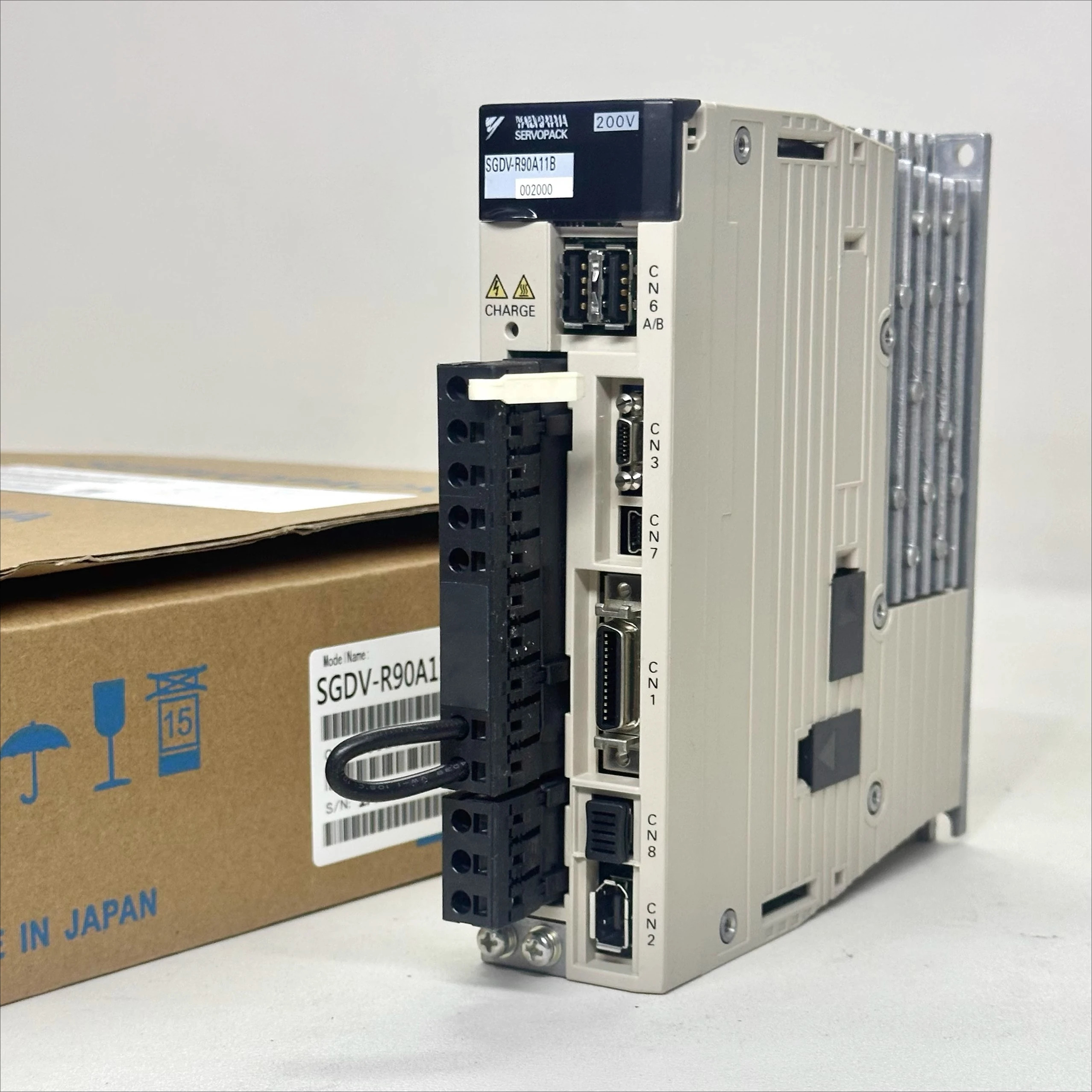 SGDV-2R8A01A/2R8A11B/R90A01A/R90A11B/1R6A01A/1R6A11B를 어.