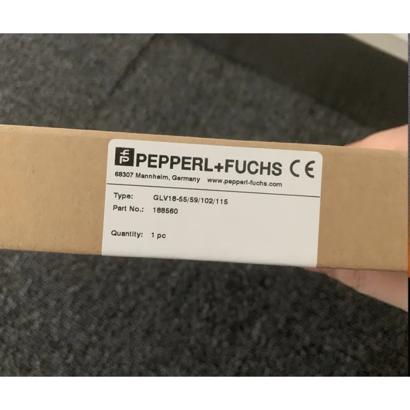 Pepperl Fuchs 오리지널 스위치 반사판 센서 GLV18-55/59/102/115