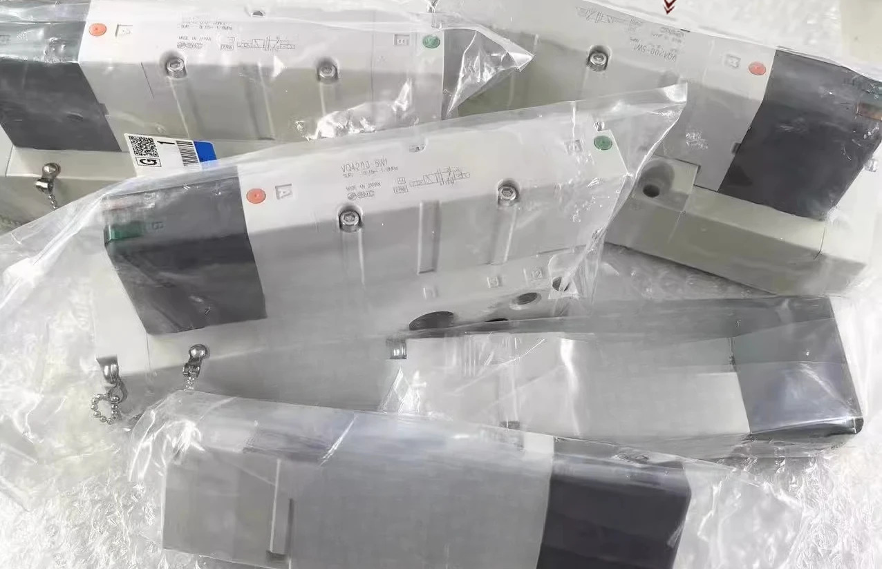 VQC4201/VQ4100/4101/4200/4201/4300/4401-5/5W/51 솔레노이드 밸브