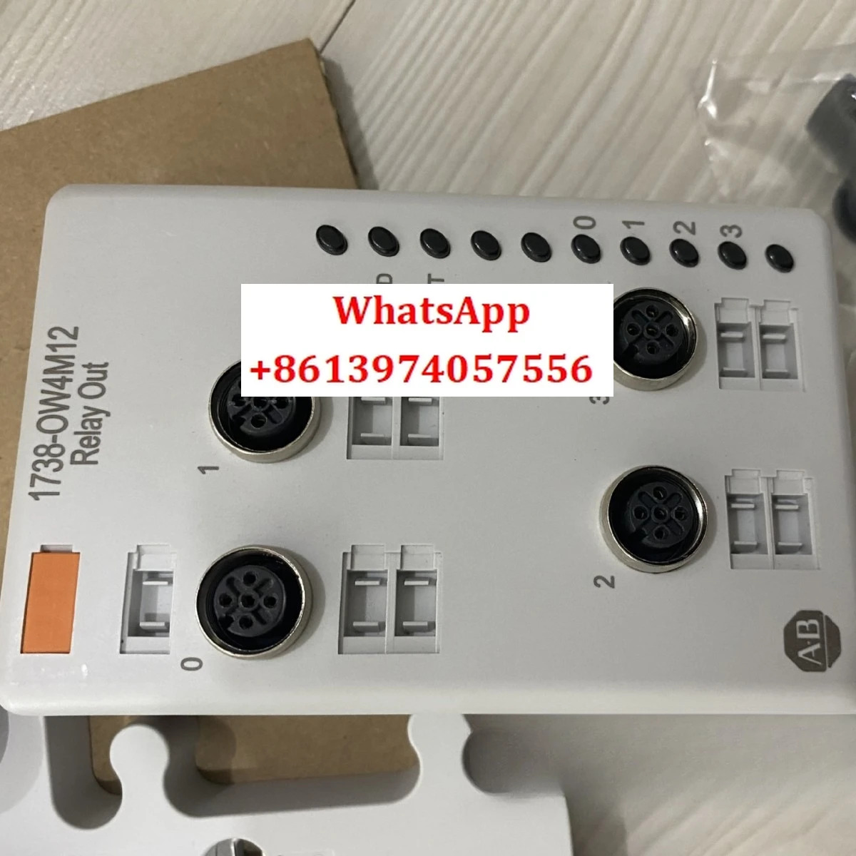 AB 모듈 1738-OW4M12 신품