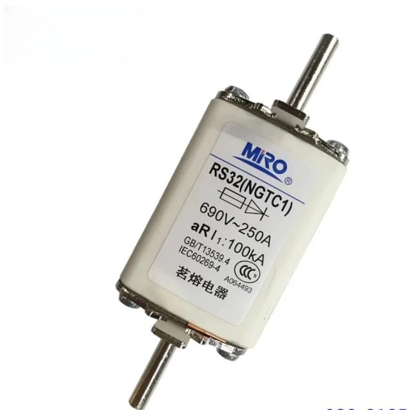NC1 RS32 63A 80A 100A 125A 160A 200A 250A 690V 사각 튜브 접촉식 퀵 블로우 퓨즈