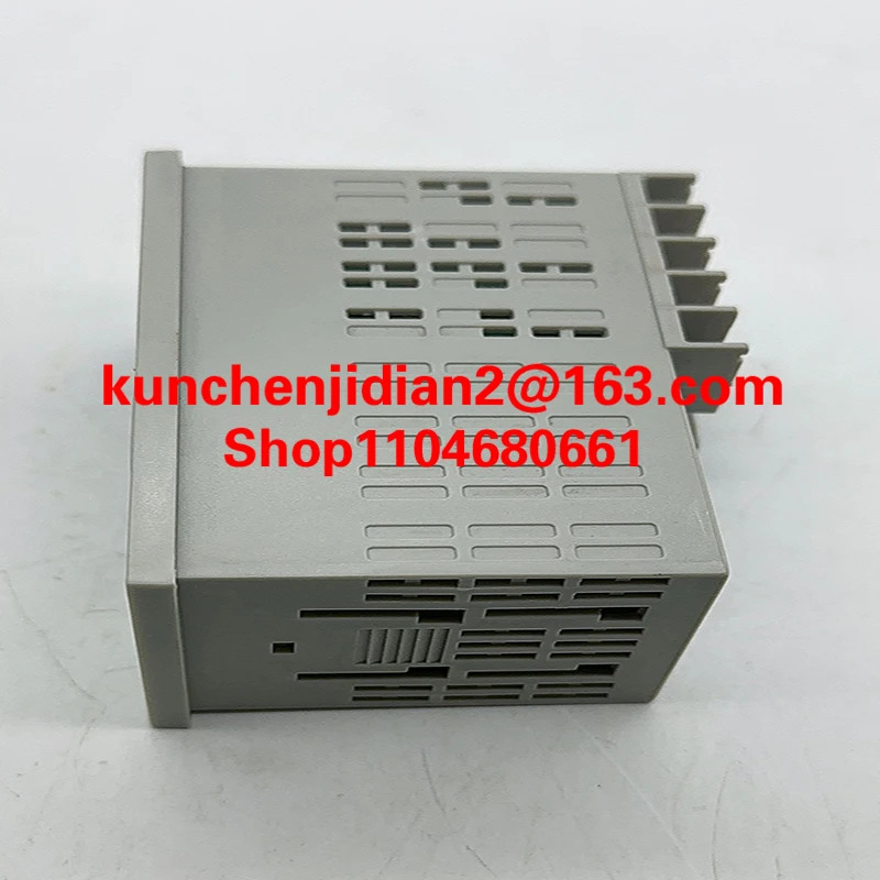 E5EC-RX2ASM-800 E5EC-QX4A5M-009 E5EC-PR2ASM-800 E5EC-RR2ASM-808 E5EC-QR2ASM-820 오리지널 온도 조절기