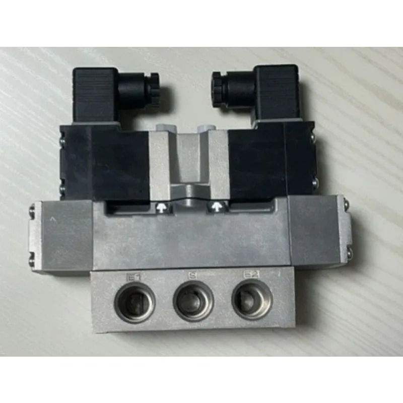 블리스터 솔레노이드 밸브부품 4F510-10/15-DC24V 4F510-15-4F520-10/15-AC220V