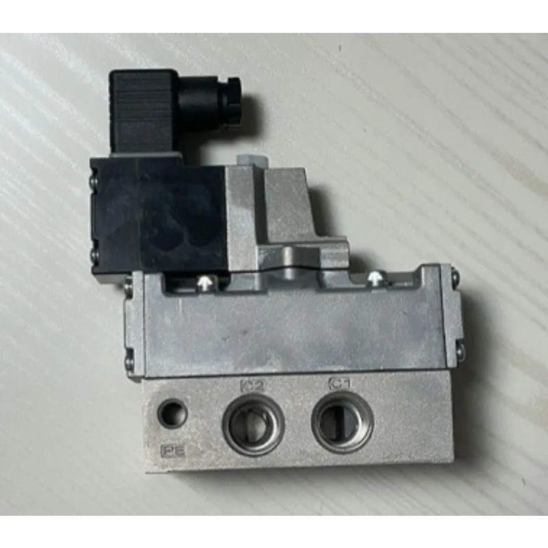 블리스터 솔레노이드 밸브부품 4F510-10/15-DC24V 4F510-15-4F520-10/15-AC220V