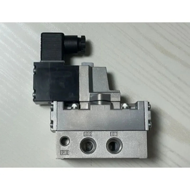 CKD 솔레노이드 밸브부품 4F410-10-AC220V/DC24V 44F420-AC220V4F430-10-AC220V