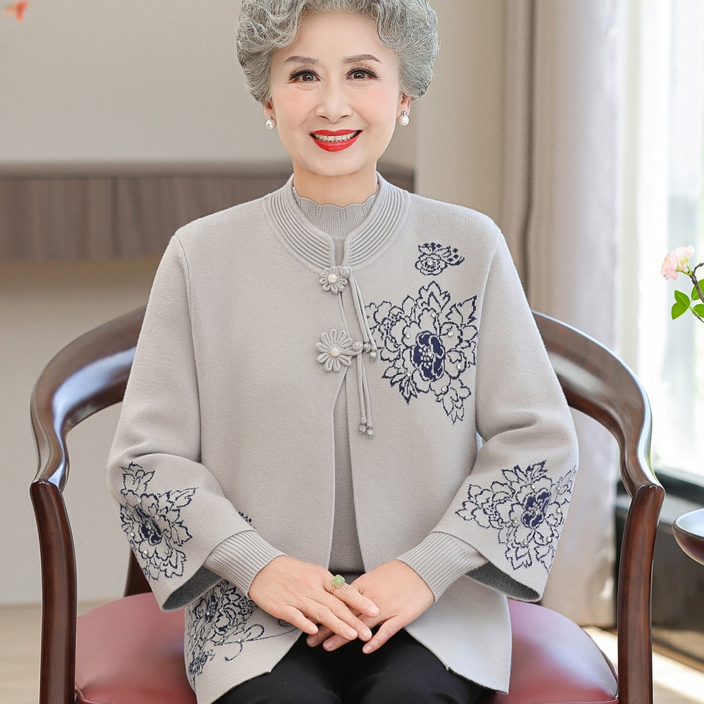 할머니옷 70대80대 어르신 엄마옷 고급 플라워 큐빅 자수 부드러운 니트 가디건 목폴라 - 상세 이미지 2