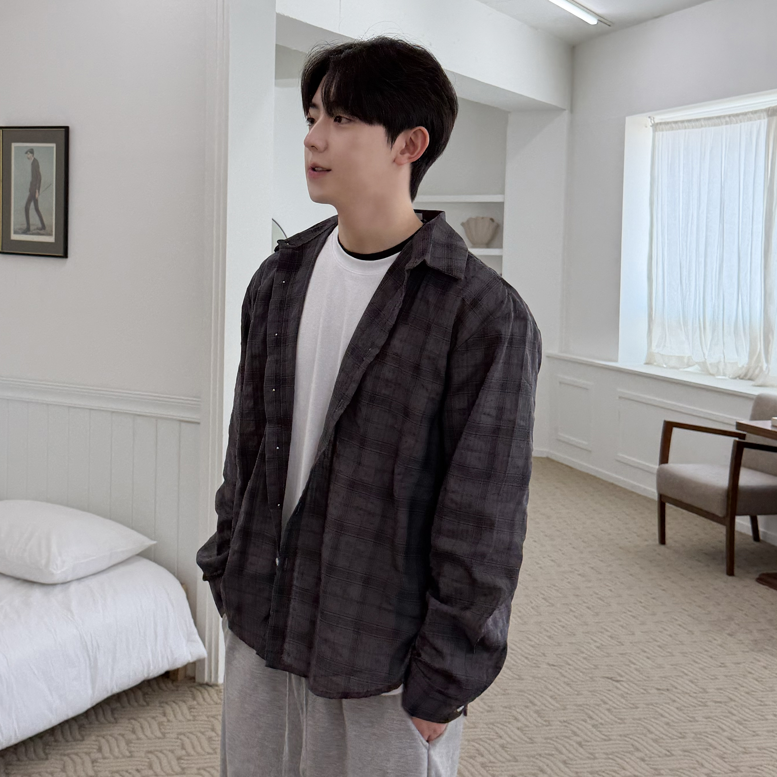 빈티지 워싱 체크 셔츠 오버핏 긴팔 레이어드 남친룩 봄옷 남녀공용 스트릿룩 이미지 7