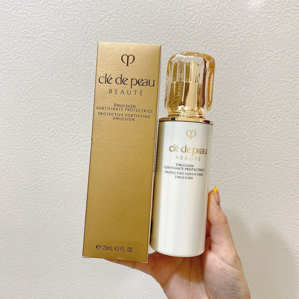 끌레드뽀 보떼 포티파잉 크림 에멀전 N 125ml - 상세 이미지 2