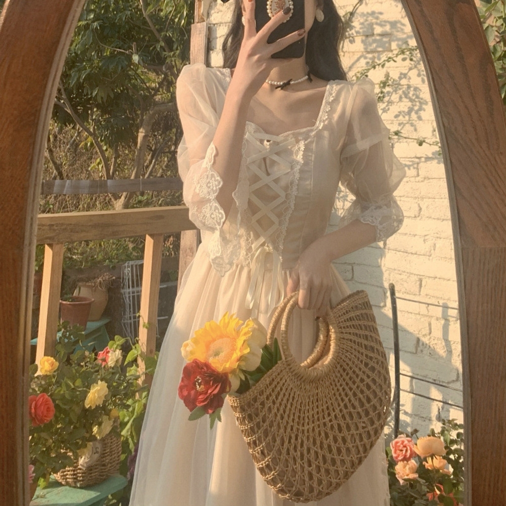 레트로옷 경성의복 베이지 빅사이즈 공주풍 개화기 유럽풍 소녀감 스퀘어넥 퍼프소매 레이스 - 상품 이미지