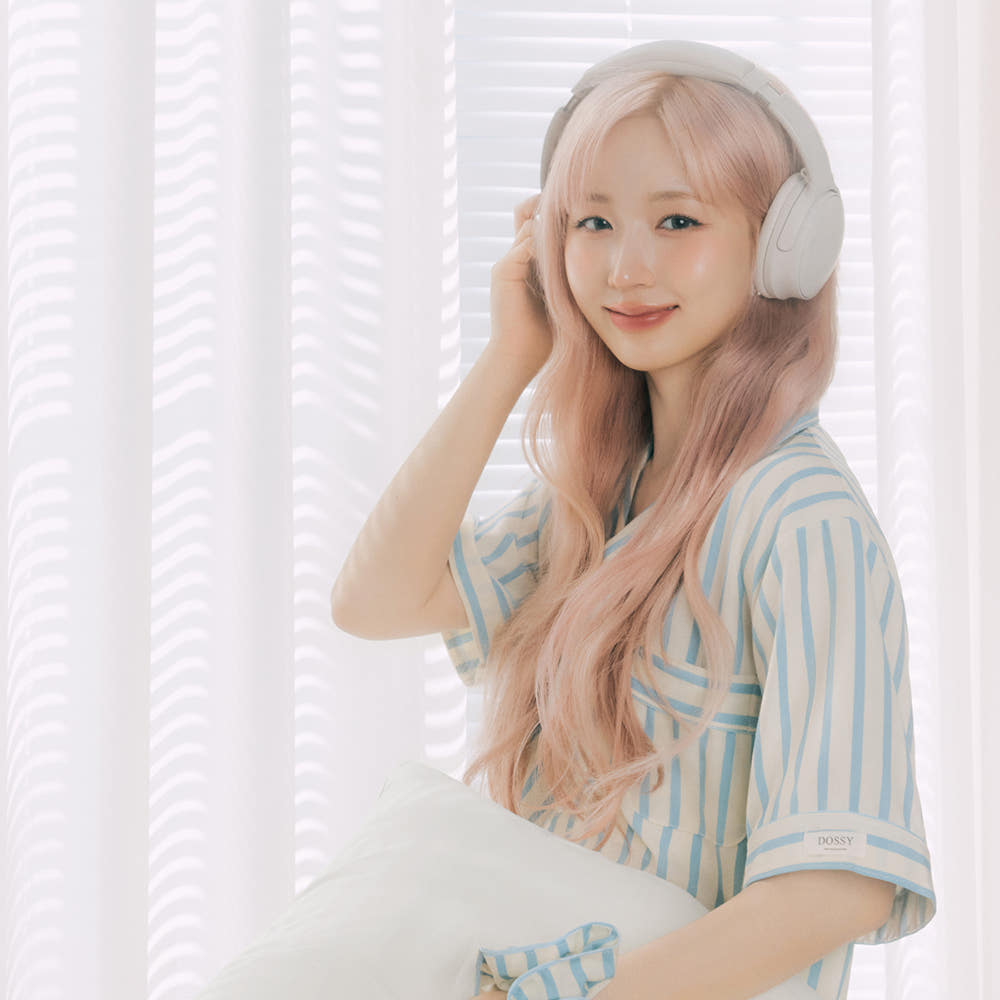 DOSSY 실크핏 퓨어 반팔 카라 커플 잠옷 세트 여름 홈웨어