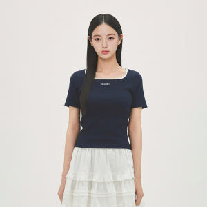 로엠 [올데이티셔츠] 스퀘어넥 자수 골지 티셔츠 RMHWG24R11 착용 후기 | 사이즈/핏 총정리 - 상품 이미지 4