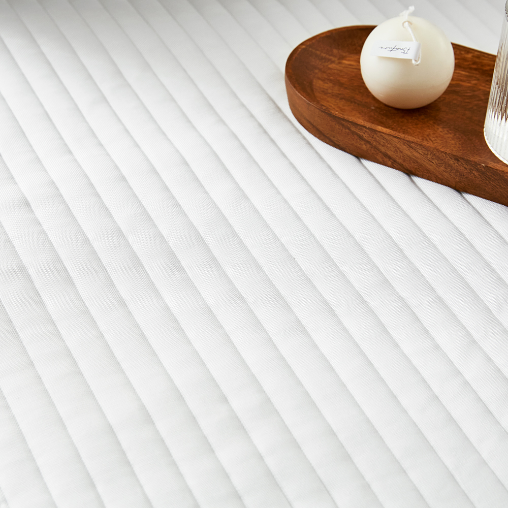 멜로웨이 차숨 듀라론 냉감소재 쿨매트 쇼파패드 스트라이프 - 화이트, 60x180cm - 상품 이미지