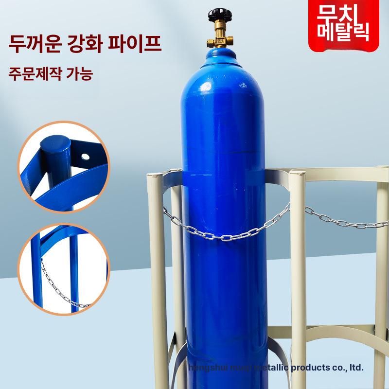가스통 거치대 2구 튼튼한 분체도장 스틸 철재 프레임 안전 체인 고정 보관 까스통 정리대 화이트 이중 벽걸이형 - 상세 이미지 3