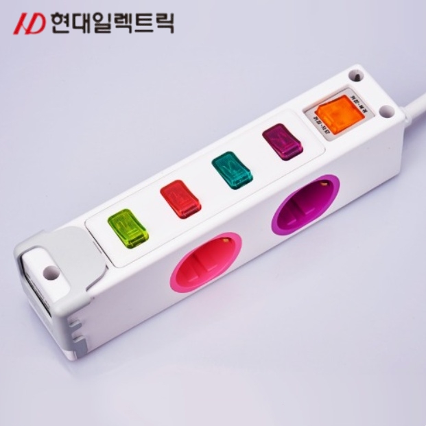 4구멀티탭 5M 국산 가정용 USB 개별스위치 옆으로멀티탭 2800W - 상품 이미지