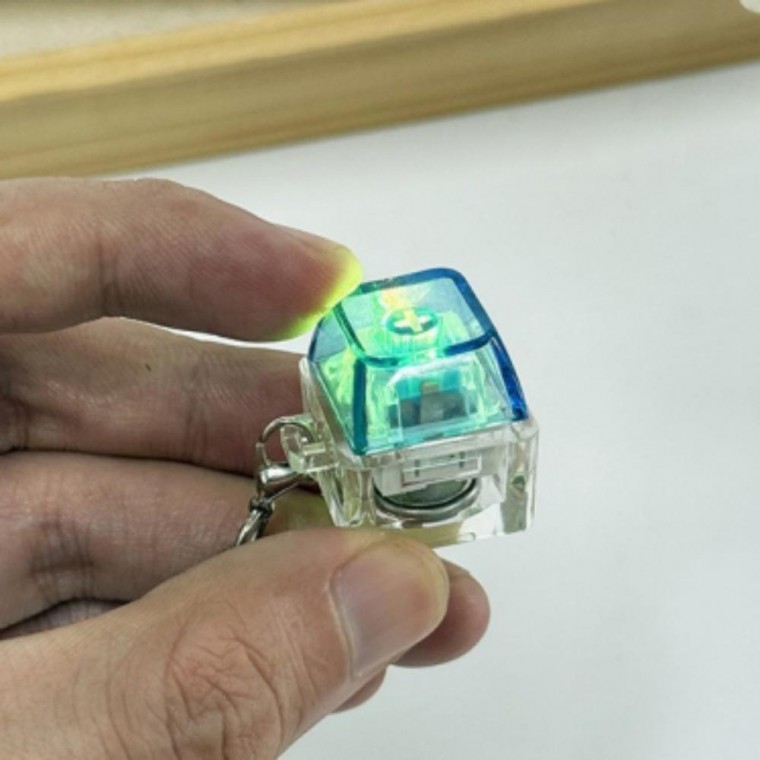 LED 라이트 키캡 키홀더 피젯 키링 스페이스바 디자인 DIY 커스텀 소품 - 상품 이미지