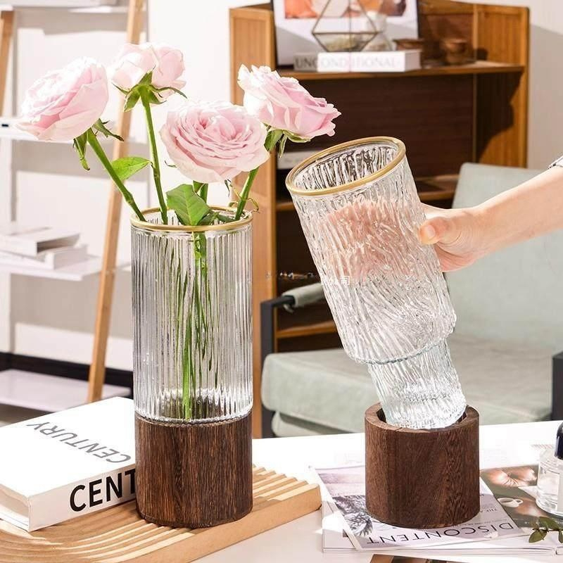 유리화병 거실화병 오브제화병 꽃 빈티지 식물 화분 물결 세로 스트라이프 나무 받침대[투명] - 상품 이미지