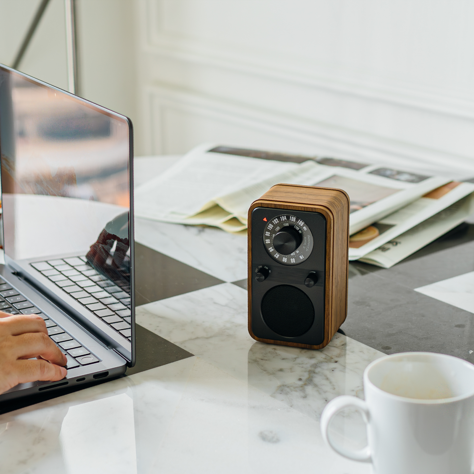 [예약구매] 산진 SANGEAN WR-9 미니멀 탁상용 데스크테리어 인테리어 라디오 제품 이미지