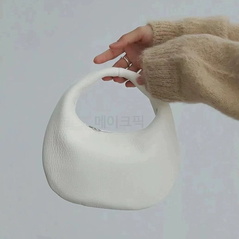 천연소가죽 토트백 여성 호보백 유니크한 반달 모양 가방 스몰 라지 사이즈 부드러운 가죽 이미지 6