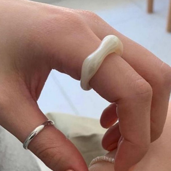 레이어드 물결 아크릴 반지 오로라 호마이카 물결 반지 포인트 패션 - 상품 이미지