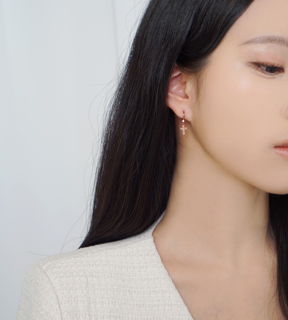 14K 미니 컷팅 십자가 원터치 귀걸이 - 상세 이미지 5