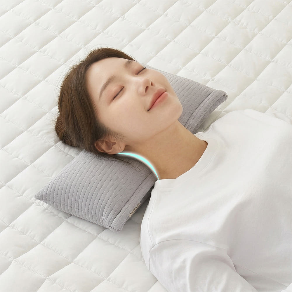 집앤콕 빨아쓰는 낮잠 경추베개 거북목 일자목 1+1 상품 이미지