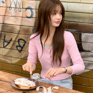 [자체제작] (MADE) 배색 스트라이프 스탭 버튼 크롭 가디건 티셔츠 ... 착용 후기 | 사이즈/핏 총정리 - 상품 이미지 2