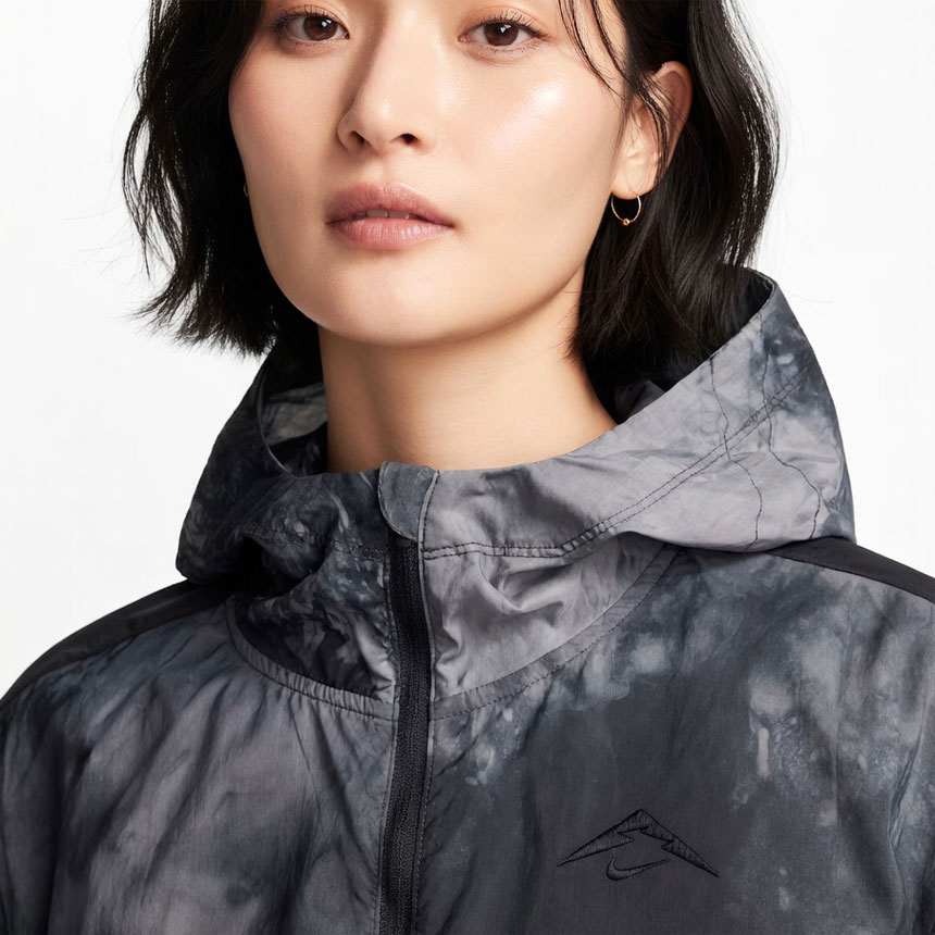 나이키 여자 여름 바람막이 패커블 트레일 러닝 등산 후드 집업 자켓 FN6854-010 이미지 8