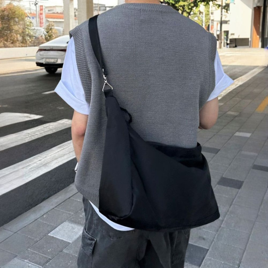 아이패드 노트북 학생 남자 메신저백 매신저백