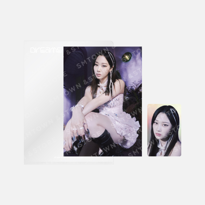 aespa Dreams Come True Postcard + Hologram Photocard Set