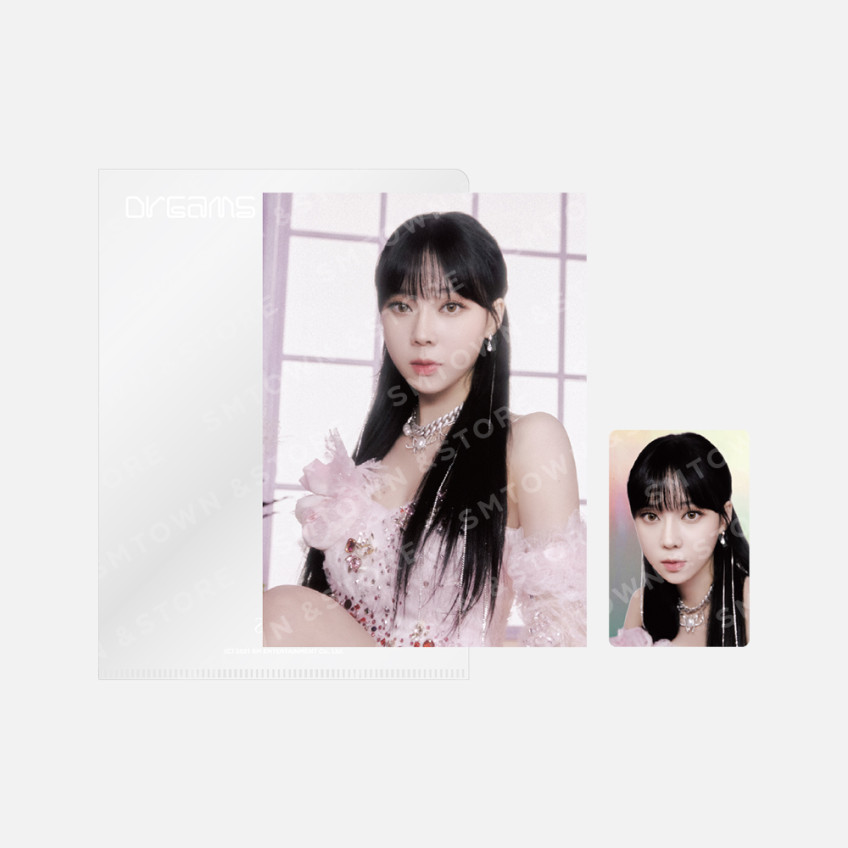 aespa Dreams Come True Postcard + Hologram Photocard Set