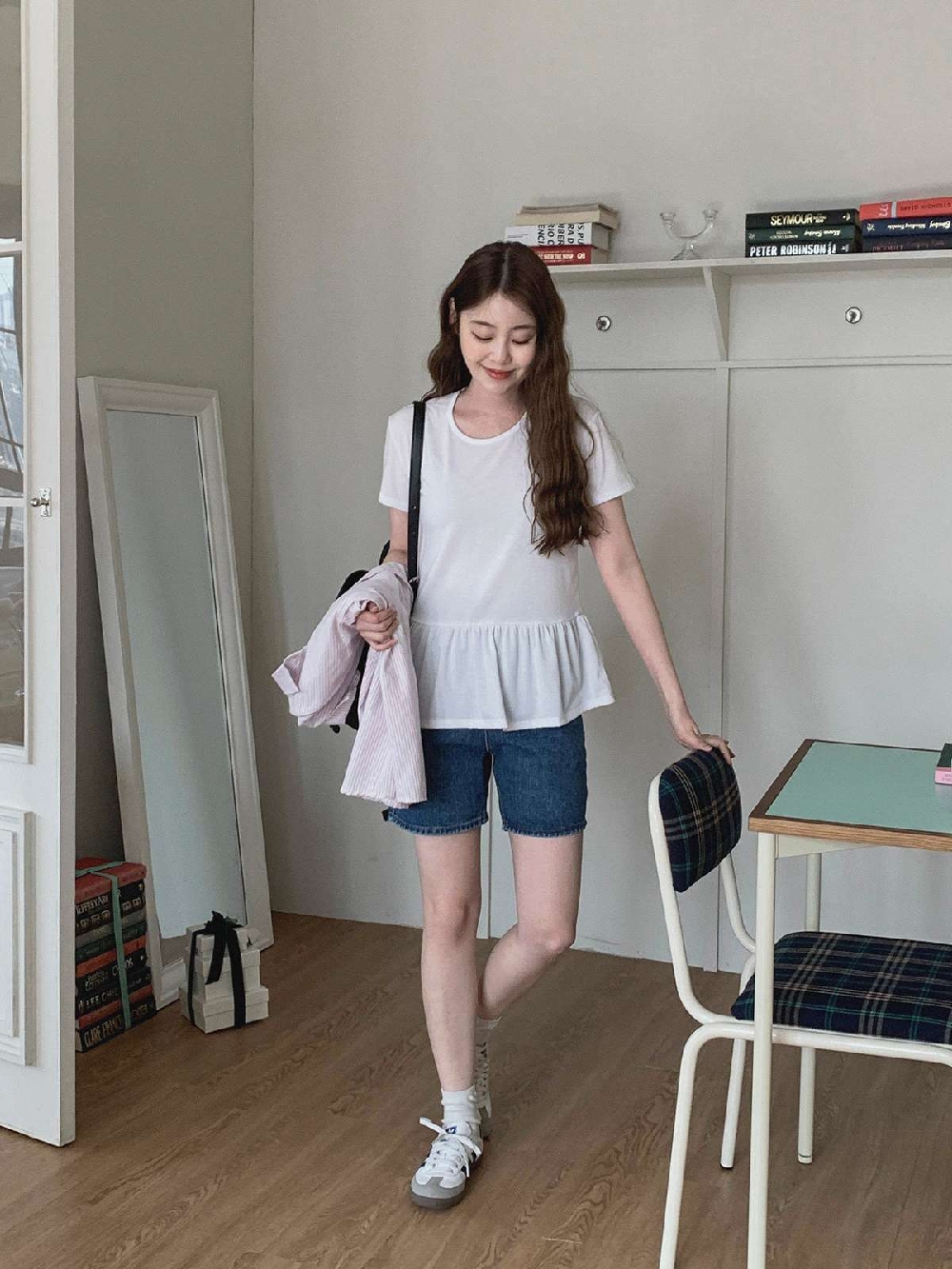 여성반팔티 흰티 이너티 레이어드티셔츠 프릴 셔링 반팔 티셔츠 - 상세 이미지 3