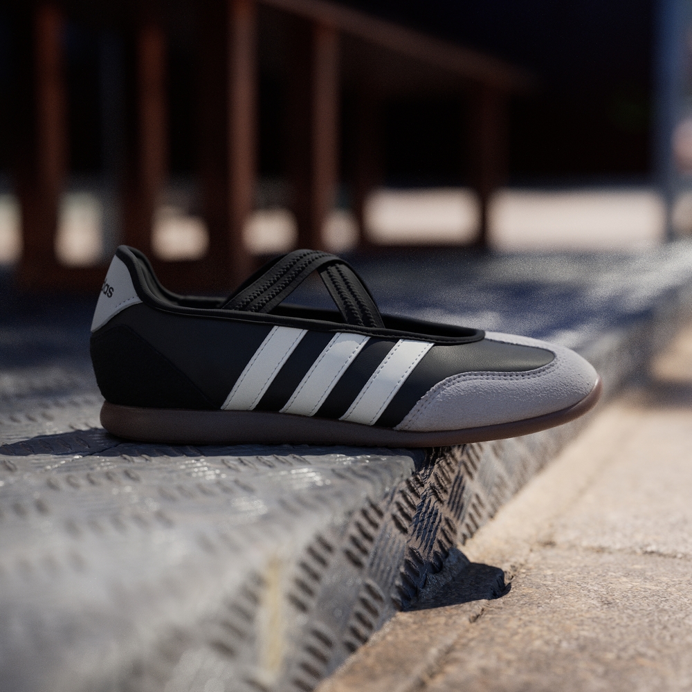 [아디다스 공식] 바레다 메리제인 HQ7401 - 상세 이미지 2