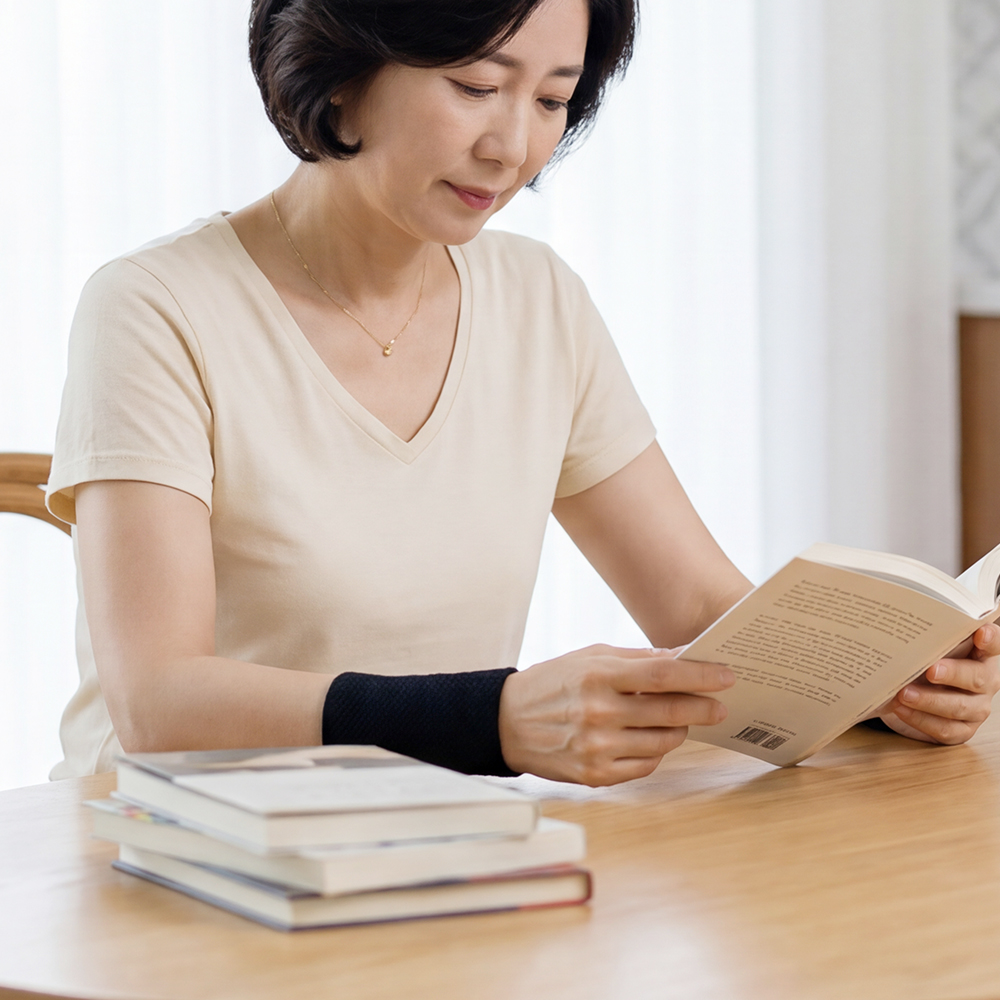 닥터코어런 블락 시니어손목보호대 약국 노인 얇은 아대 여름 사무실 남자 팔목 - 상세 이미지 2