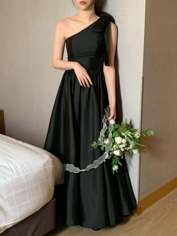 블랙드레스 리본 사선 웨딩촬영 2부 드레스 셀프웨딩 이브닝 스냅촬영 의상 - 상품 이미지