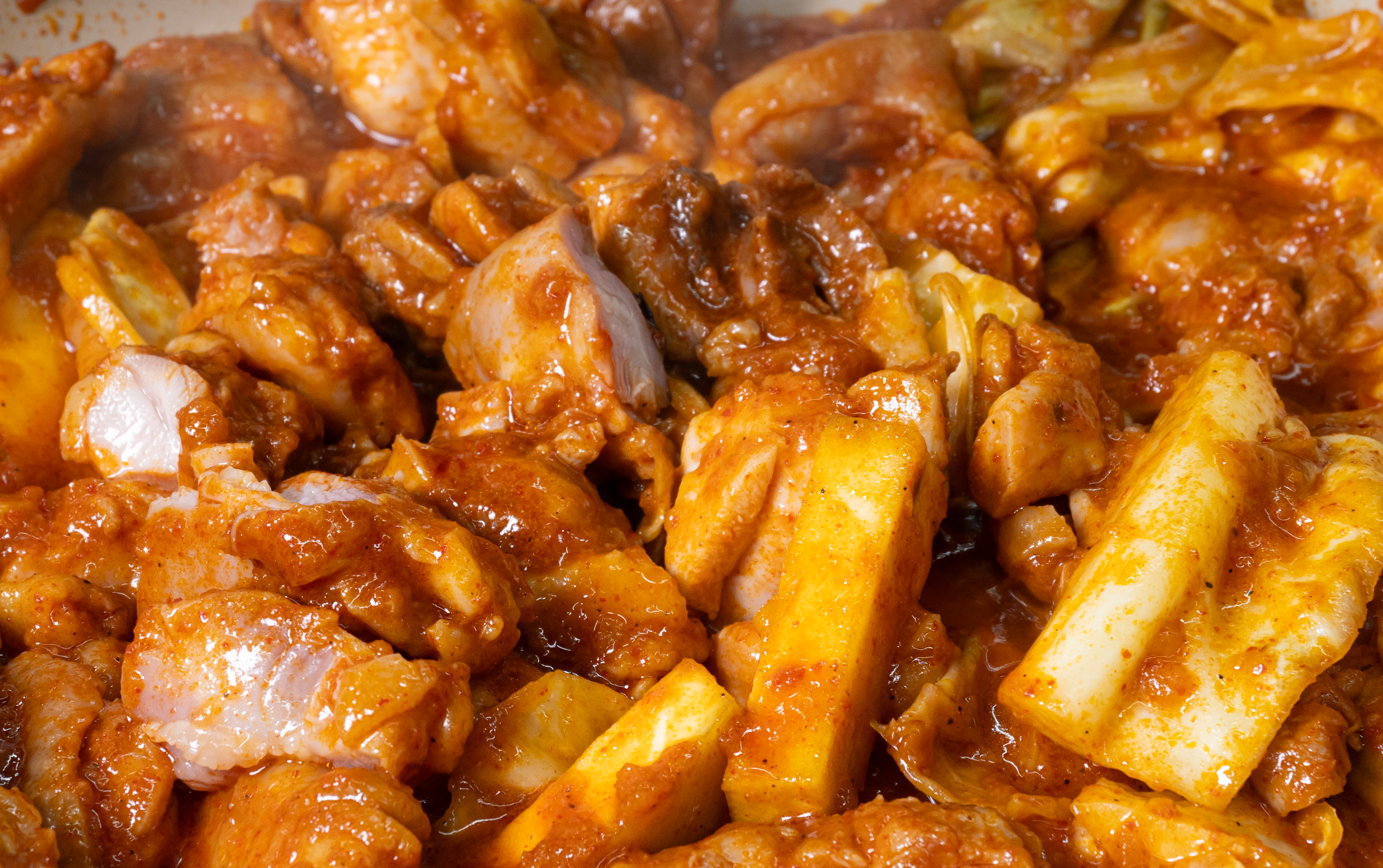 춘천 달수 닭다리살 양념닭갈비 성화푸드 닭갈비 밀키트 맛집 택배 1kg, 3개 - 상세 이미지 4