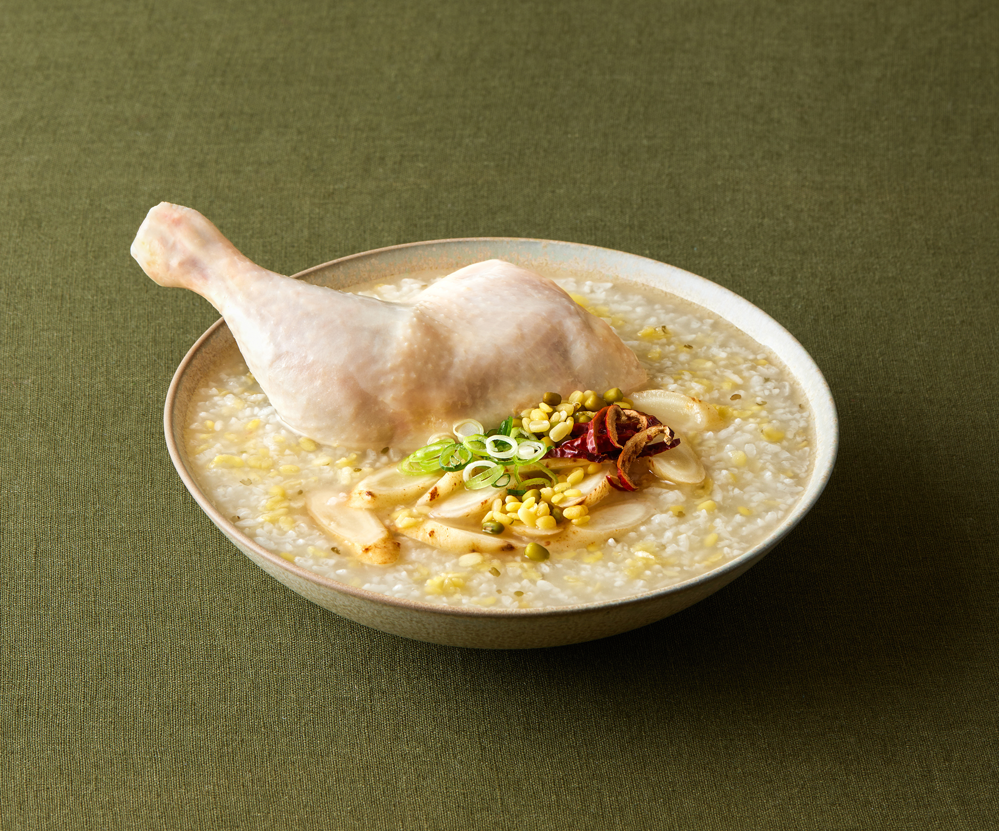 [말복 보양식] 녹두삼계탕 1000g 2팩 + 녹두닭백숙 500g 2팩 (총4팩) 누룽지 백숙 마니커에프앤지 - 상세 이미지 3