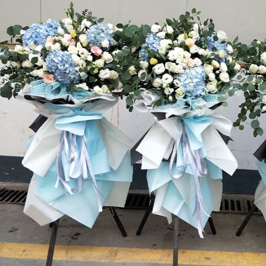 꽃다발 삼각대 거치대 진열대 화분대 다이 선반 화분 예식장 웨딩홀 결혼식장 삼각 지지대 - 상품 이미지